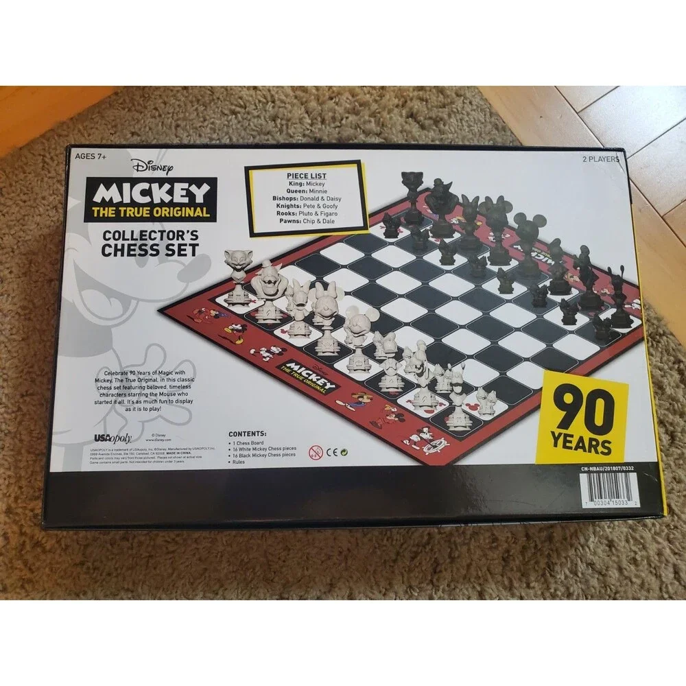 Disney Mickey The True Original 90 Years Collectors Chess Set USAopoly Complete